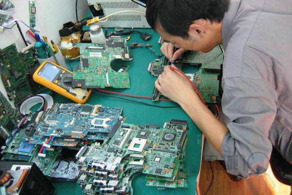 基于微信小程序的電子產品維修服務App的設計與實現——以手機維修為例